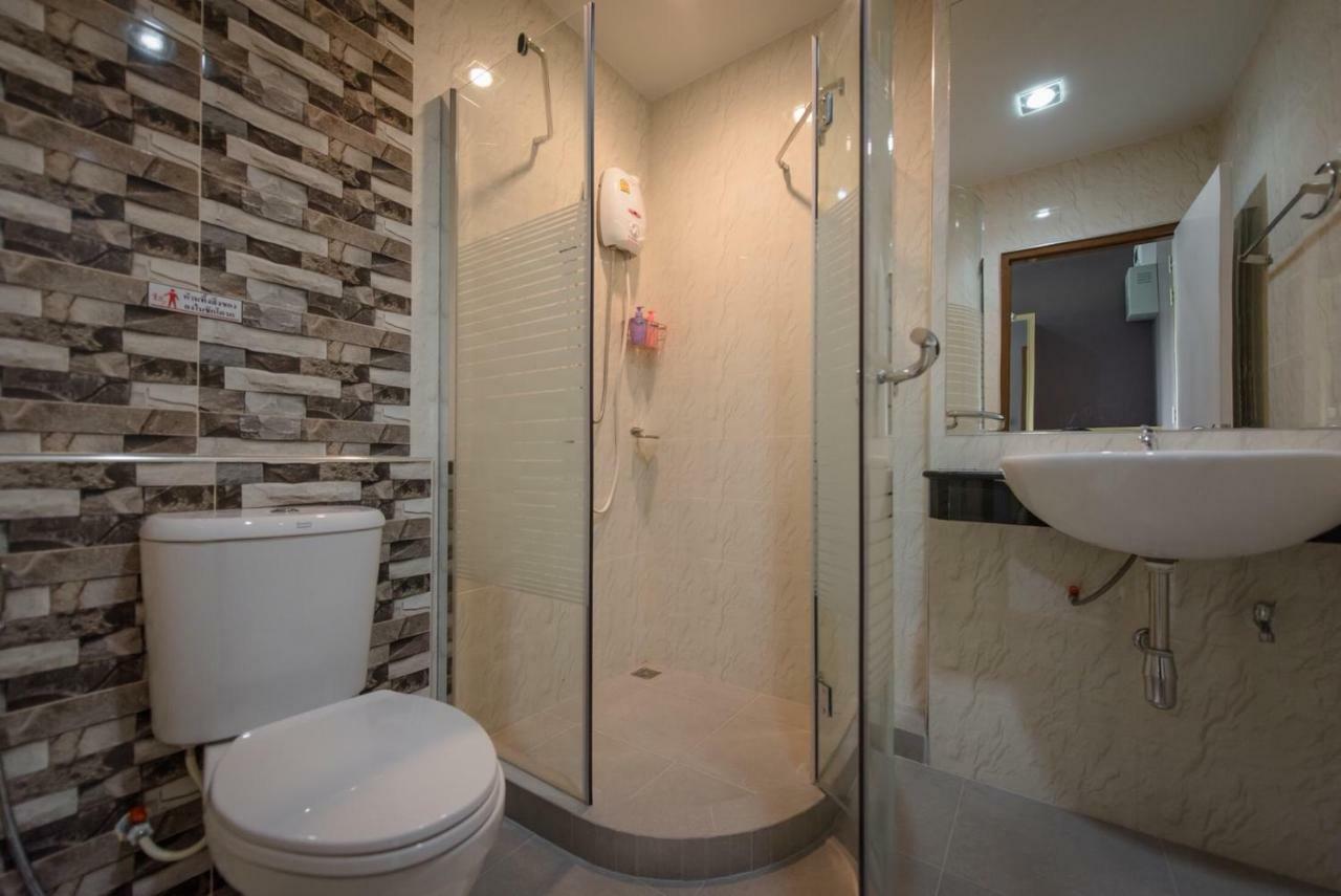 The Feeling Hotel Rayong Bagian luar foto